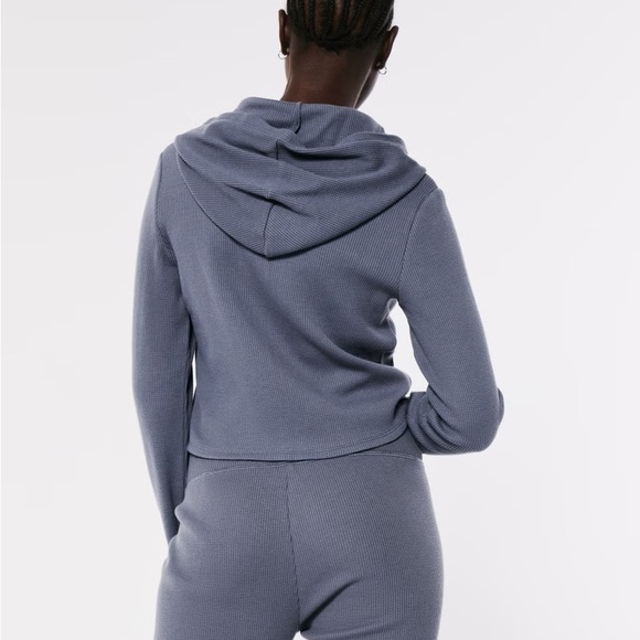 2 NWT Hollister waffle zip hoodies - Picture 6 of 8